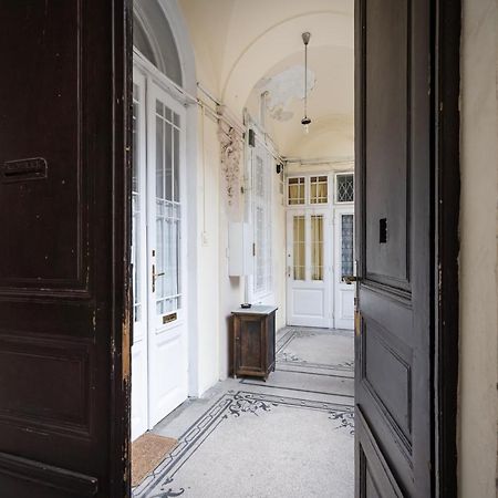 Retro Rebel Mode Apartment Budapest Eksteriør bilde